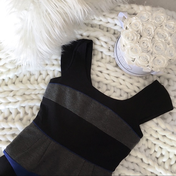 BCBG MAXAZRIA dress sz 4 - Picture 2 of 5